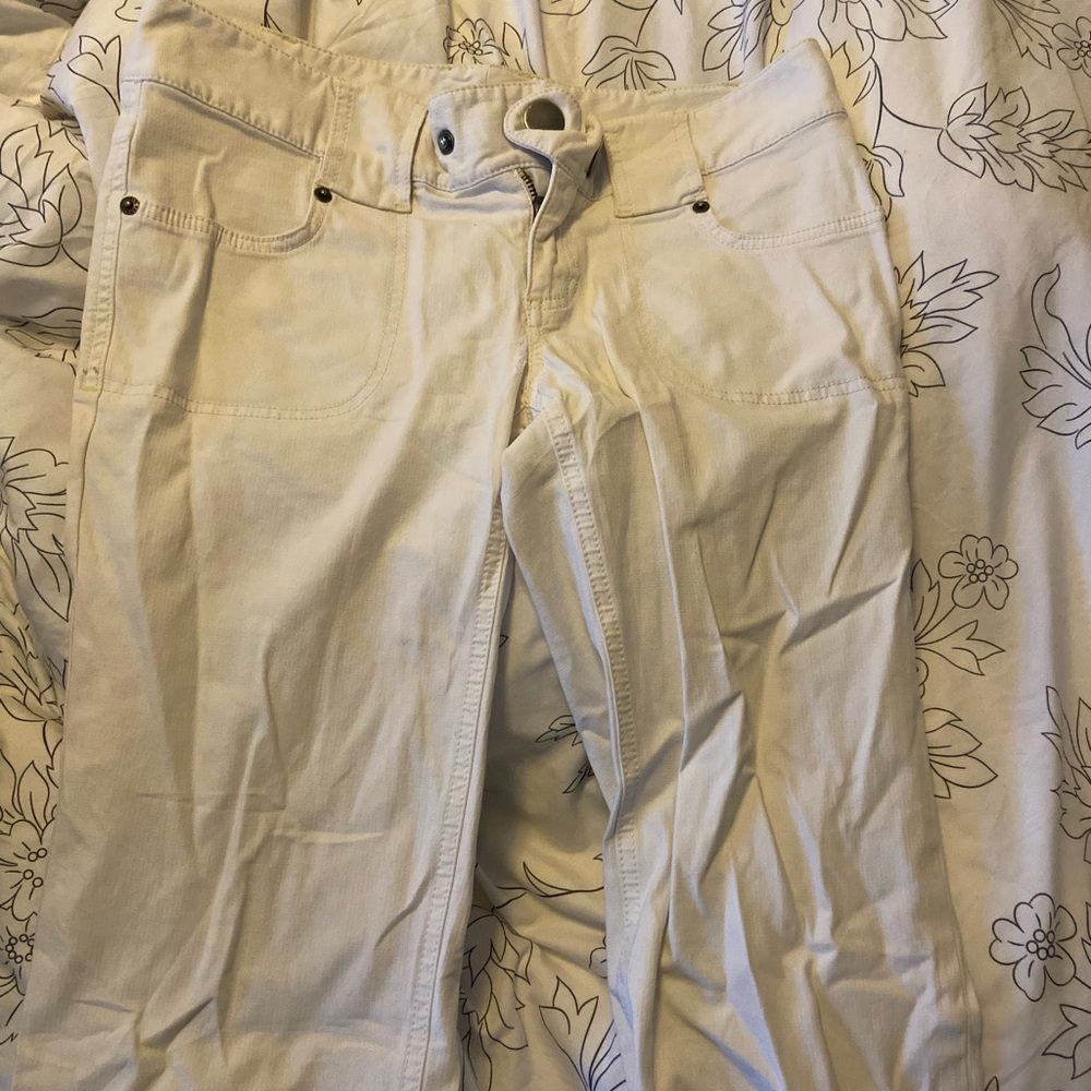 Banana Republic White/Cream Flare-Leg Jeans